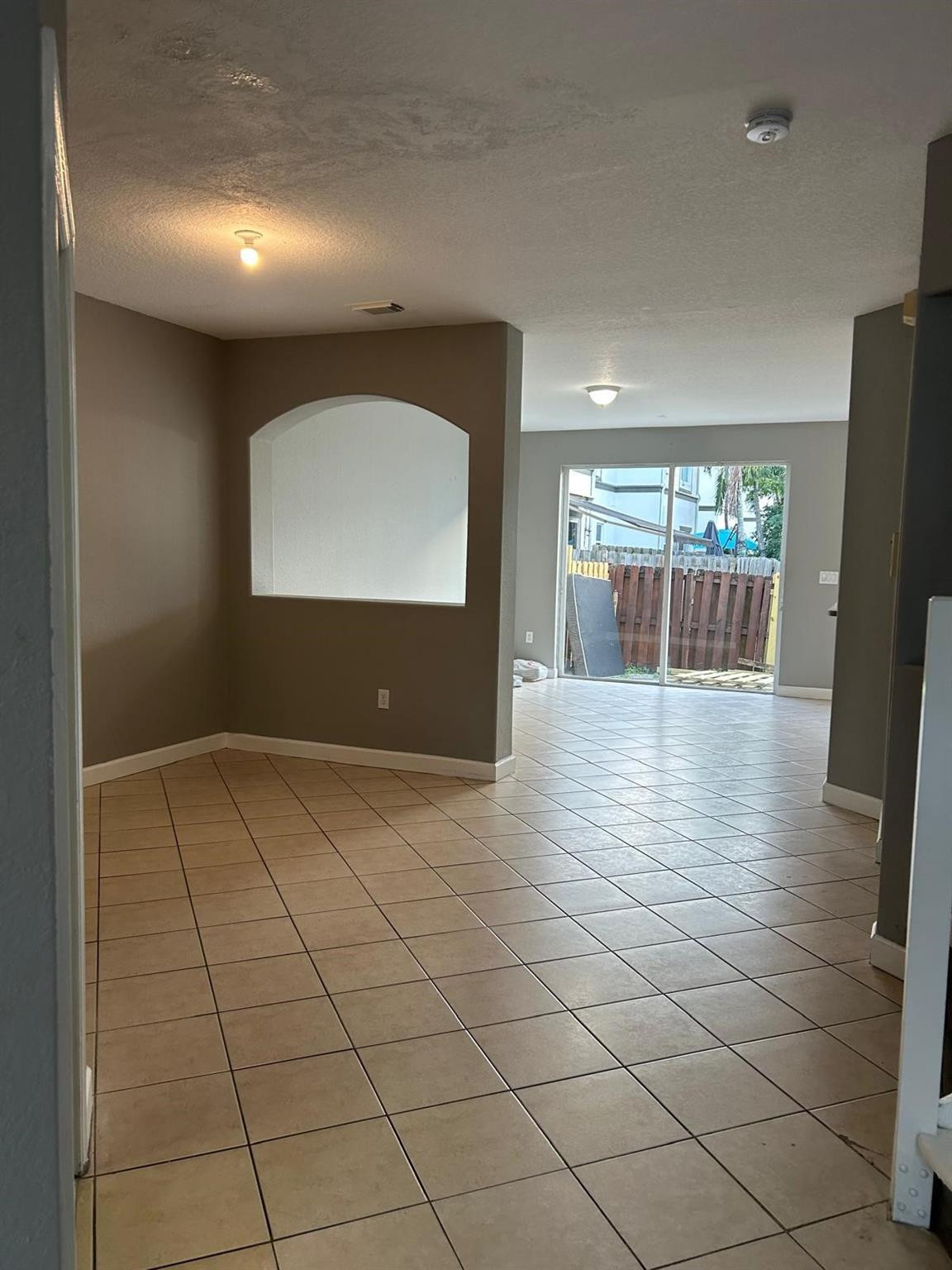 Doral Isles North - Residential Lease