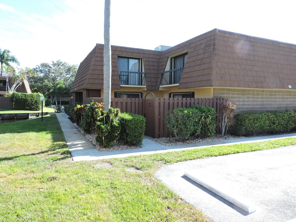 Photo of 825 Center Street #43c, Jupiter, FL 33458 (MLS # R10856417)