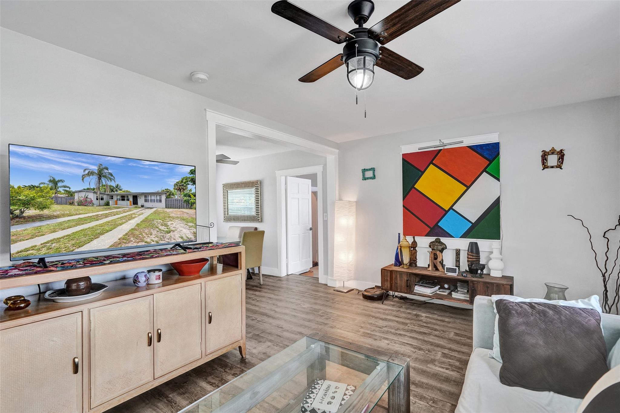 LAUDERDALE MANORS ADD - Residential