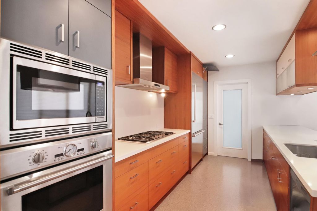 Photo of 115 Bryn Mawr Drive, Lake Worth Beach, FL 33460 (MLS # R11166736)