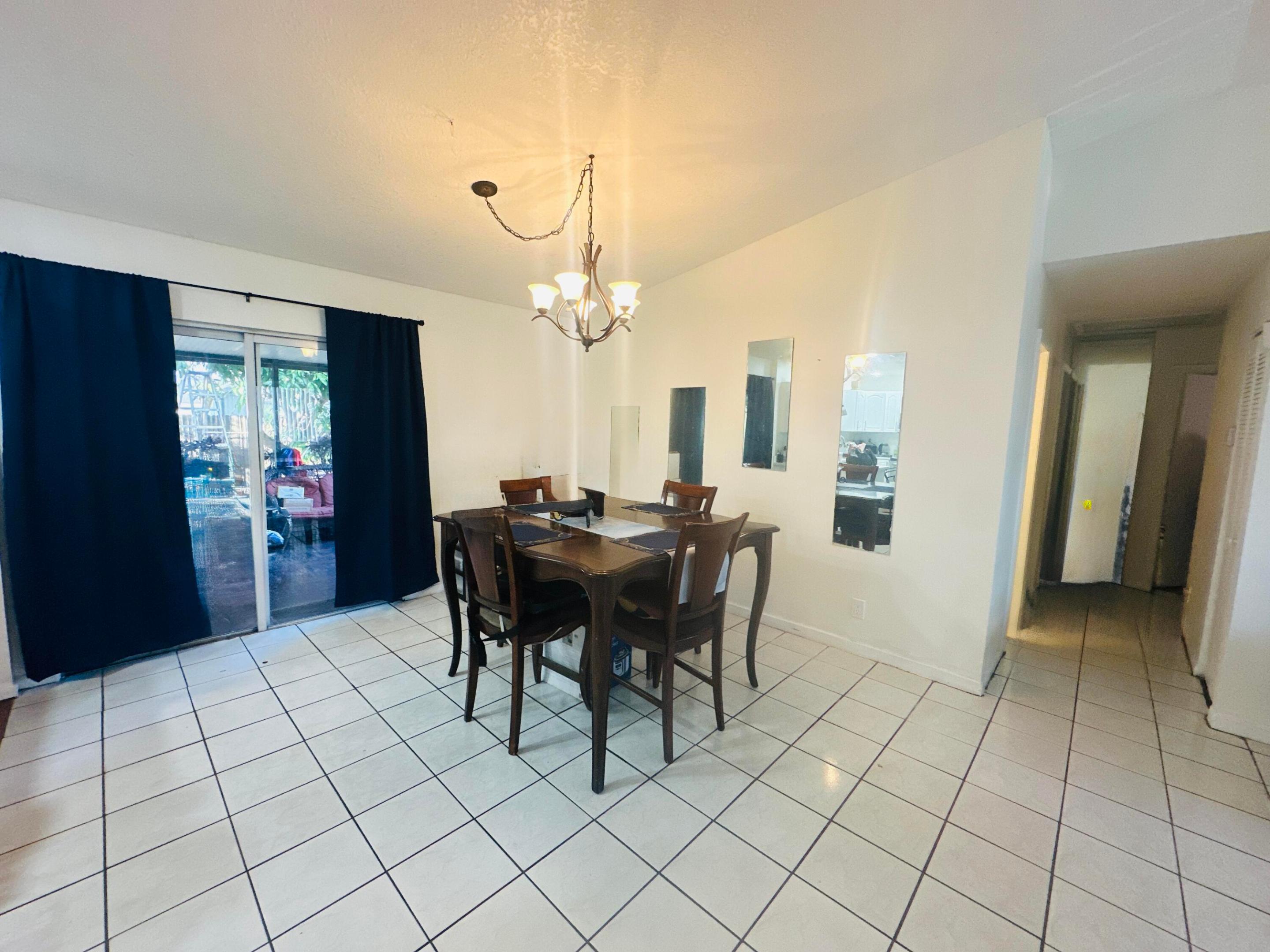 LAUDERDALE NORTH PARK SECTION 6 - Residential