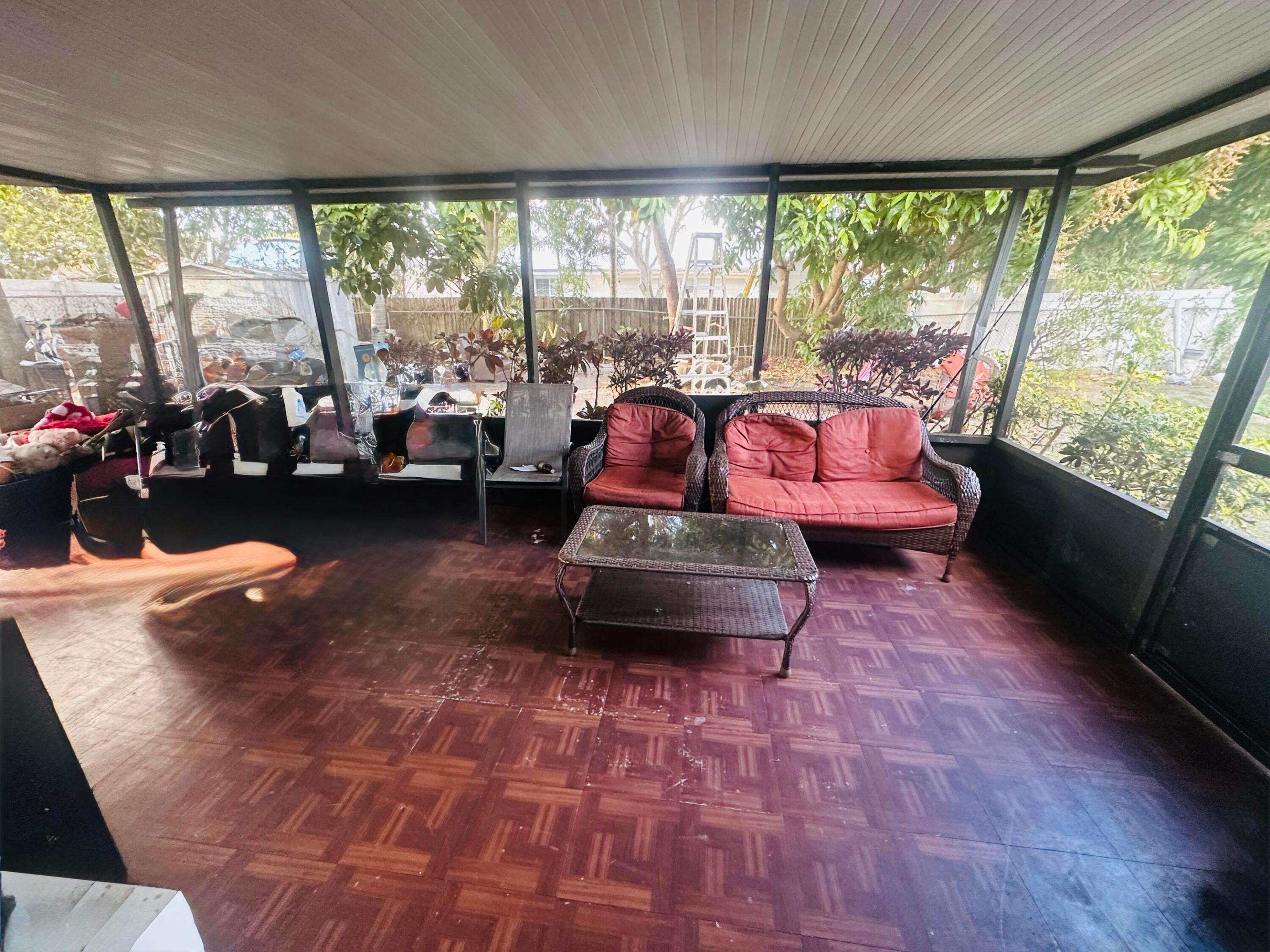 LAUDERDALE NORTH PARK SECTION 6 - Residential