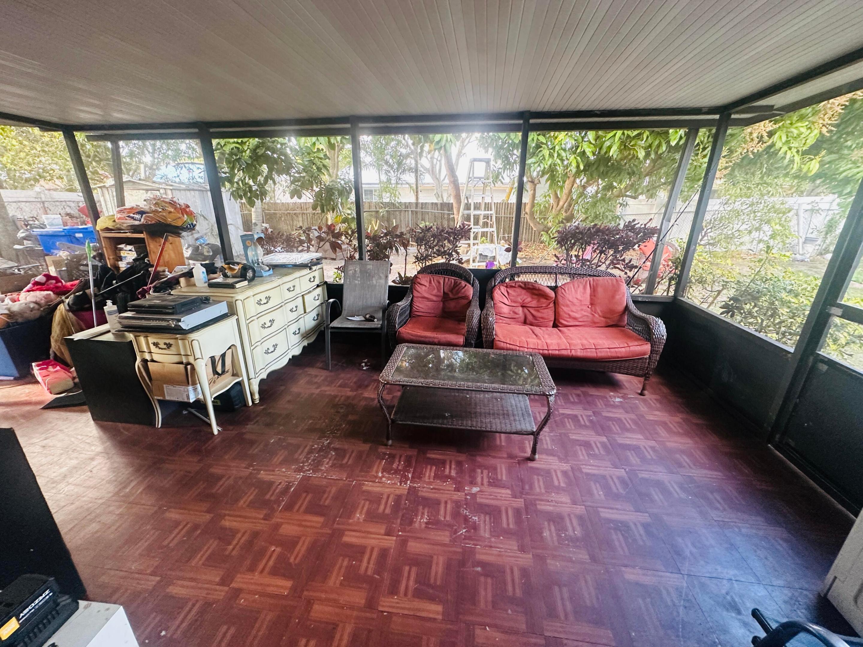 LAUDERDALE NORTH PARK SECTION 6 - Residential