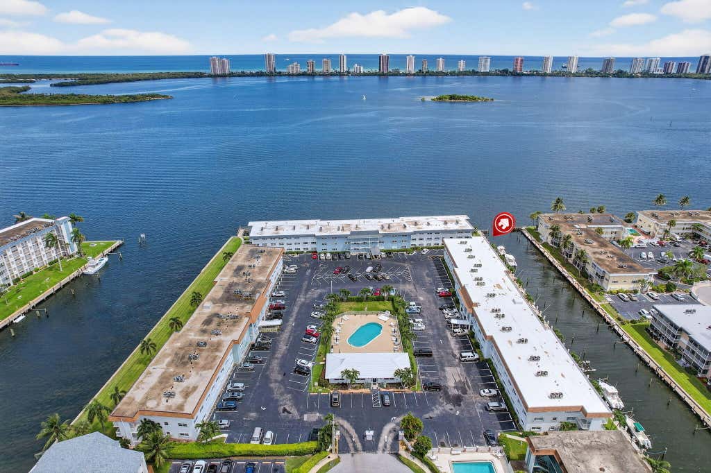 Photo of 110 SHORE Court #301, North Palm Beach, FL 33408 (MLS # B26062309)