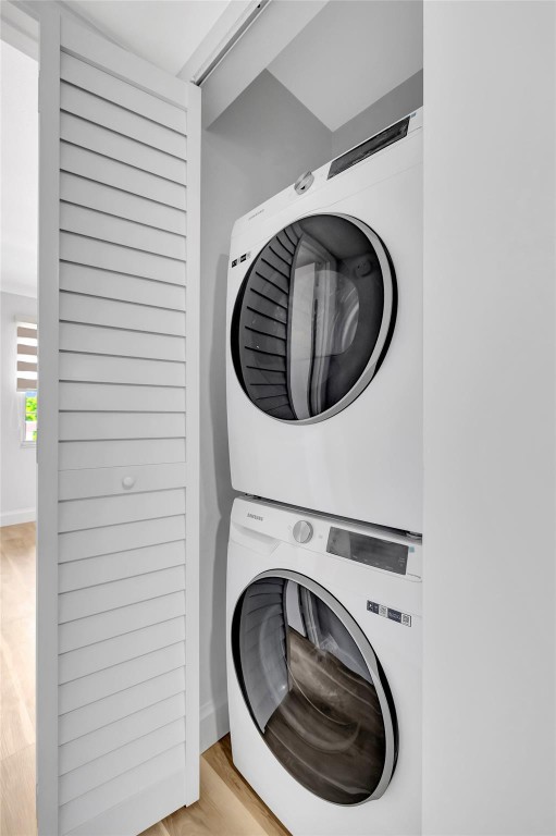 WYNMOOR VILLAGE - Residential