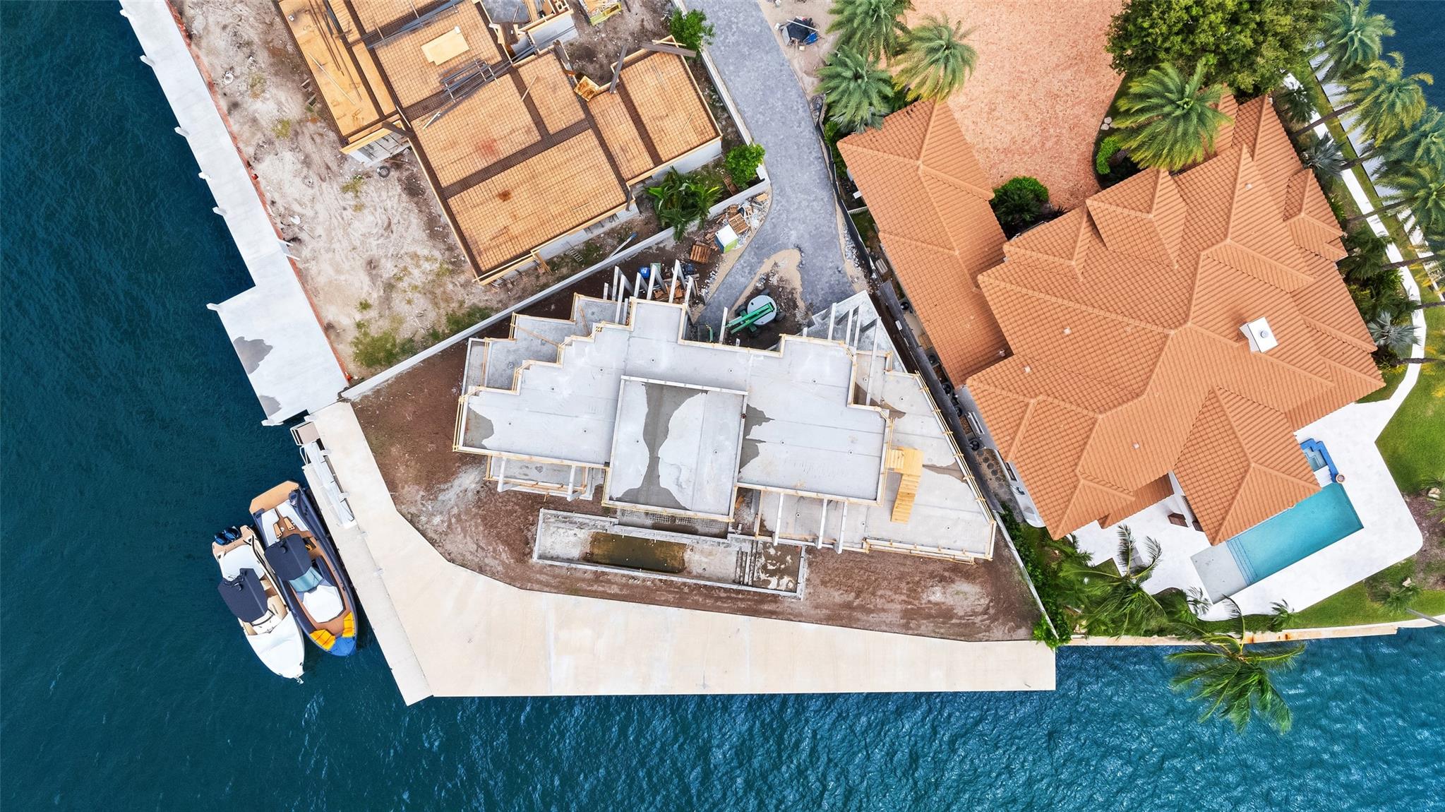 Las Olas Isles - Residential
