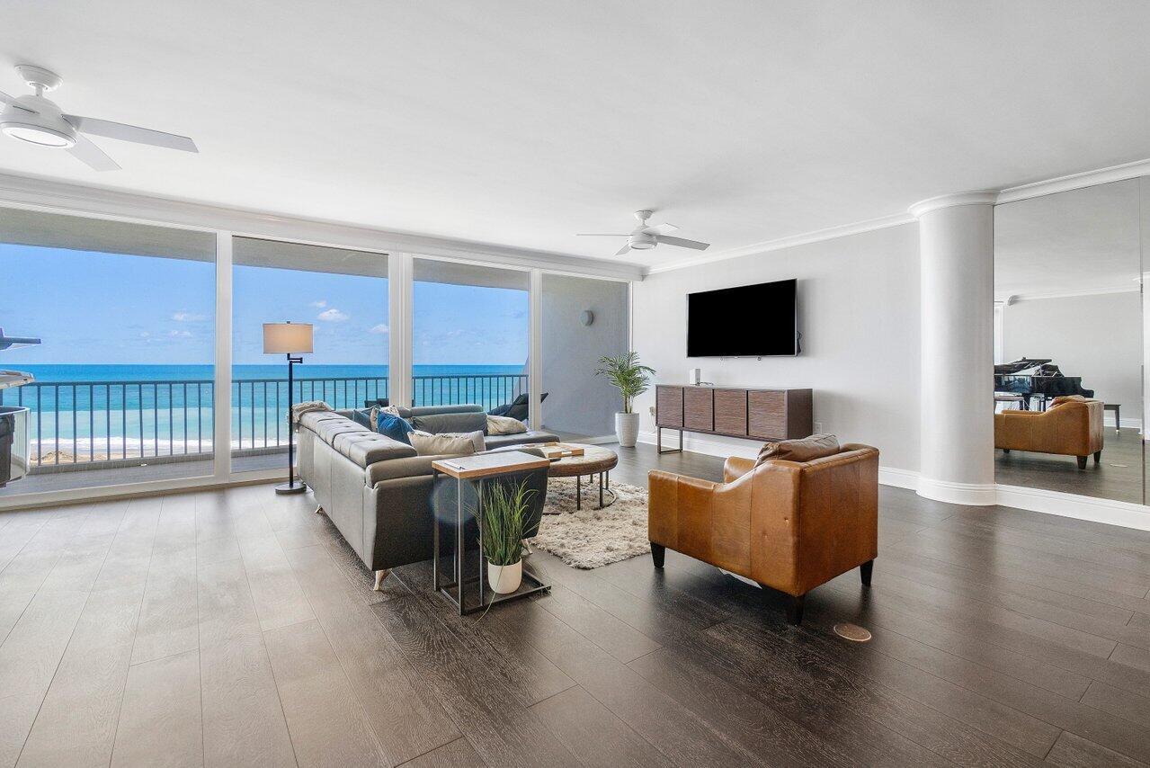 2001 SE Sailfish Point Boulevard 317