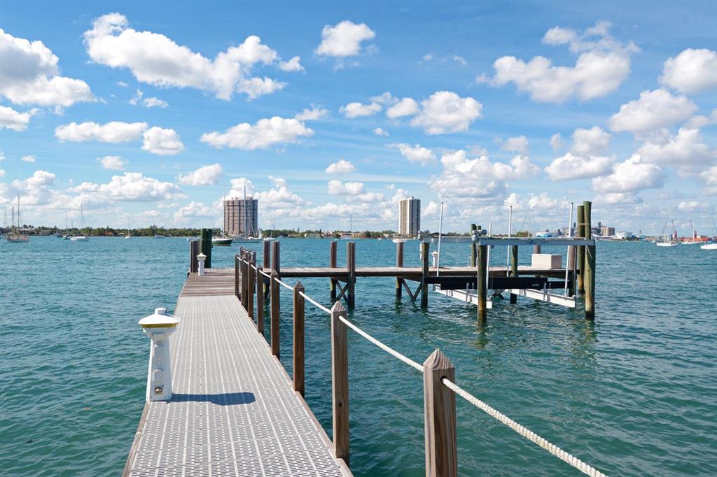 MOCKINGBIRD TRAIL TRACT - Residential