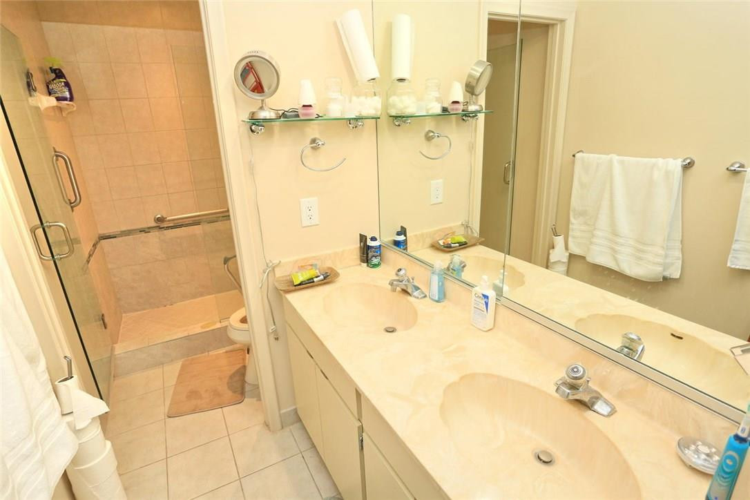 Meadow Knoll Townhomes - Residential