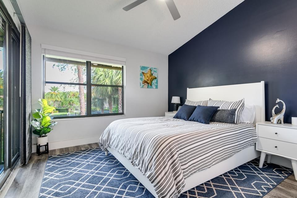 SHEFFIELD WOODS AT WELLINGTON CONDO - Residential