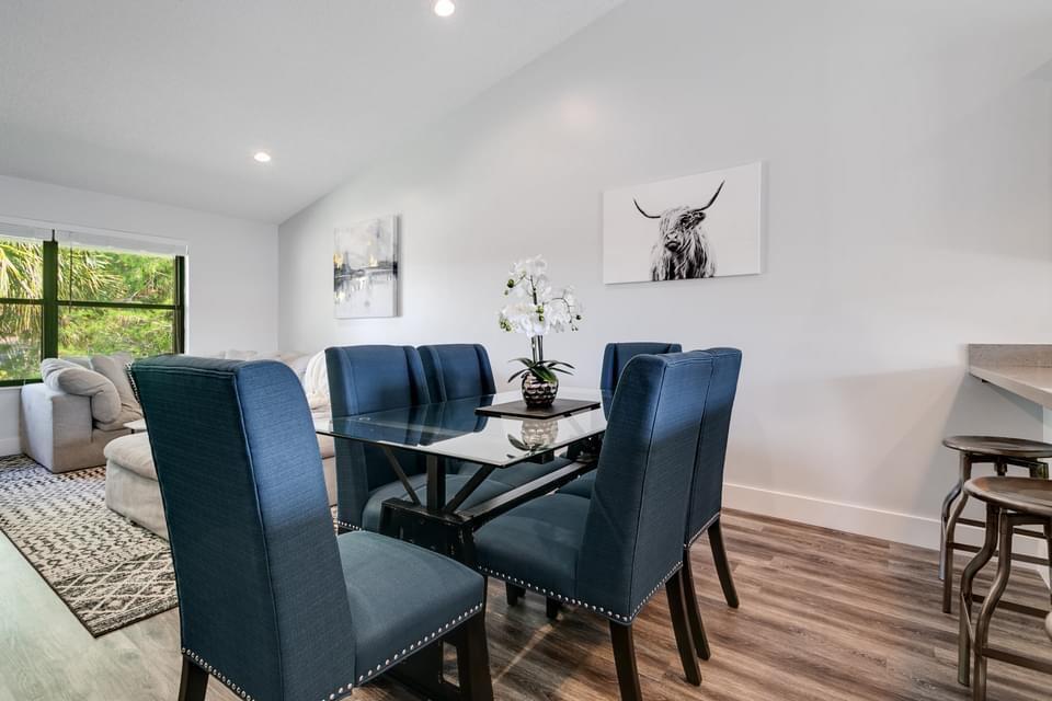 SHEFFIELD WOODS AT WELLINGTON CONDO - Residential