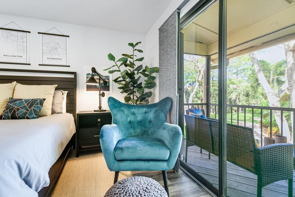 SHEFFIELD WOODS AT WELLINGTON CONDO - Residential