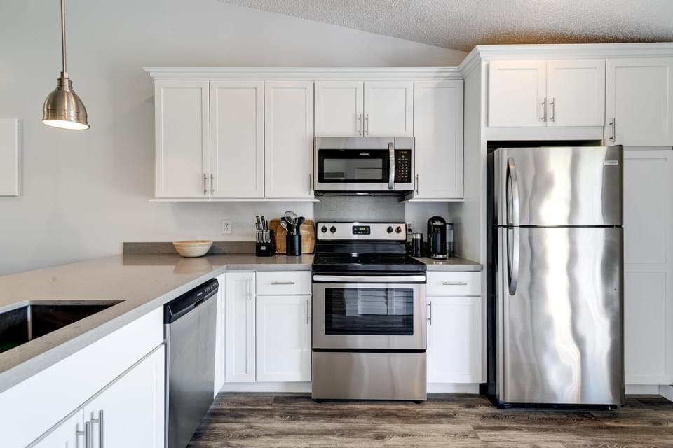 SHEFFIELD WOODS AT WELLINGTON CONDO - Residential