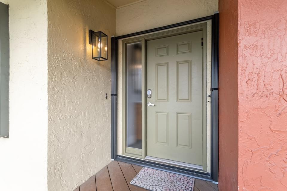 SHEFFIELD WOODS AT WELLINGTON CONDO - Residential