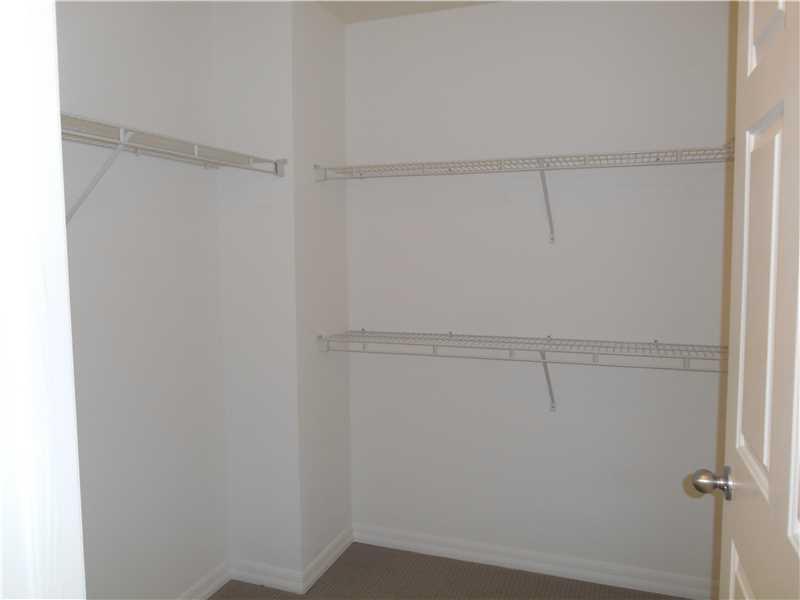 LAUDERDALE 1 CONDO - Residential Lease