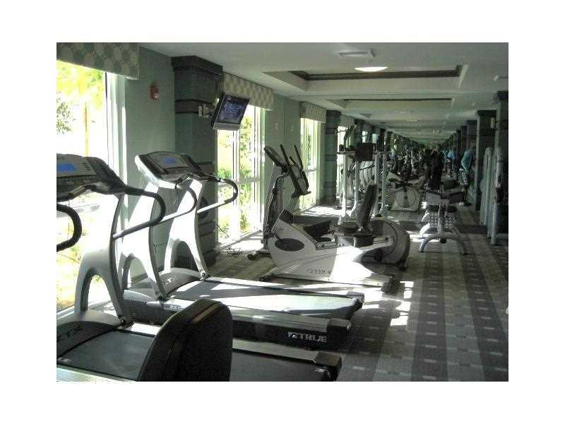 LAUDERDALE 1 CONDO - Residential Lease