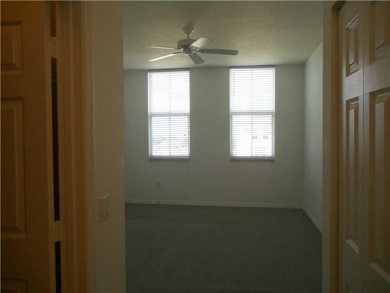 LAUDERDALE 1 CONDO - Residential Lease