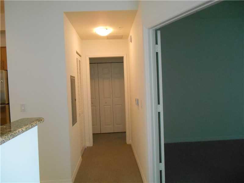 LAUDERDALE 1 CONDO - Residential Lease