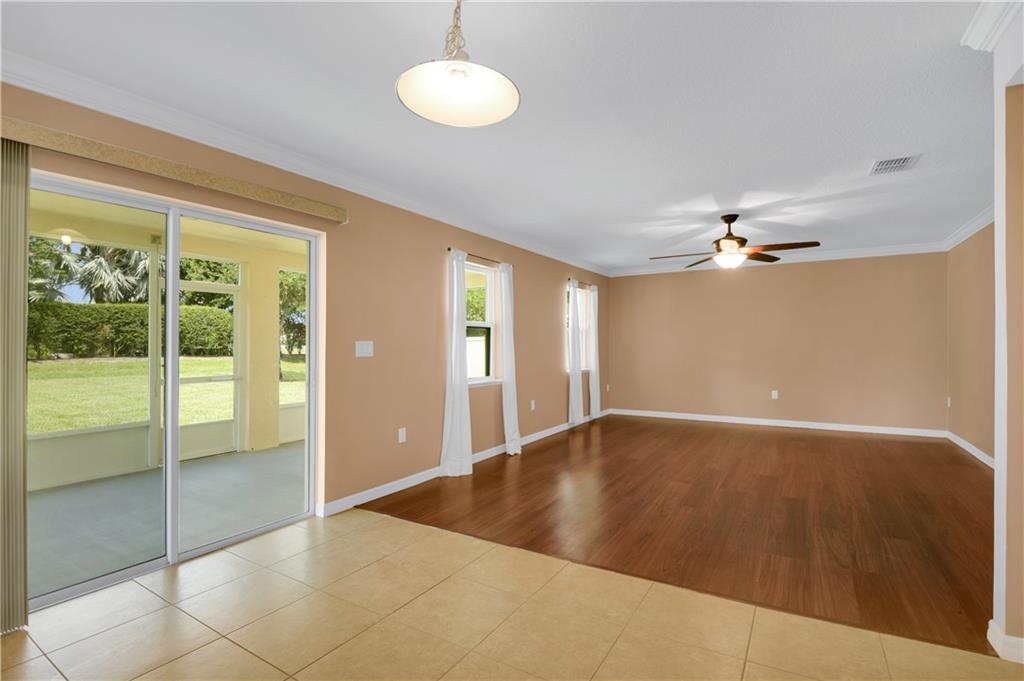 LAKES AT SANDRIDGE PHASE - Residential