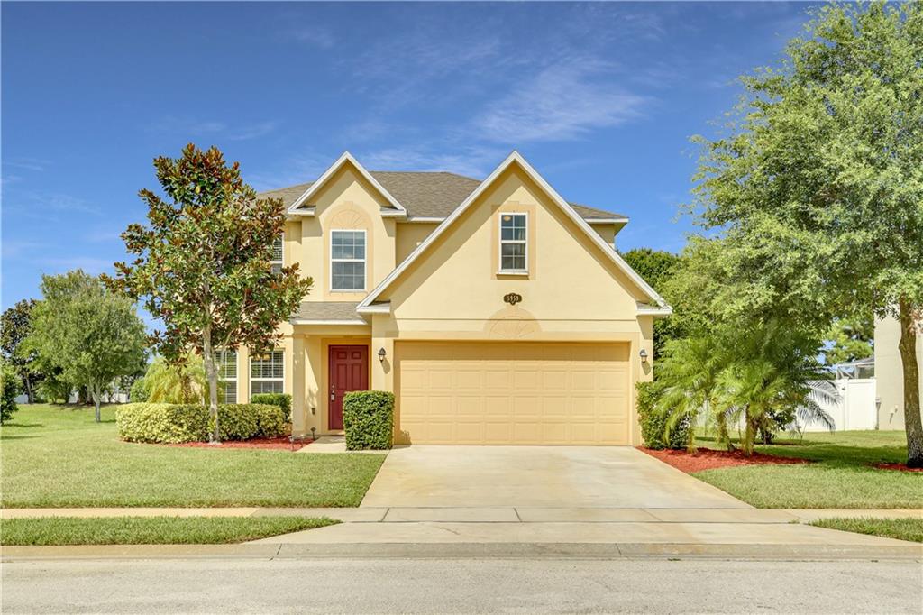 LAKES AT SANDRIDGE PHASE - Residential
