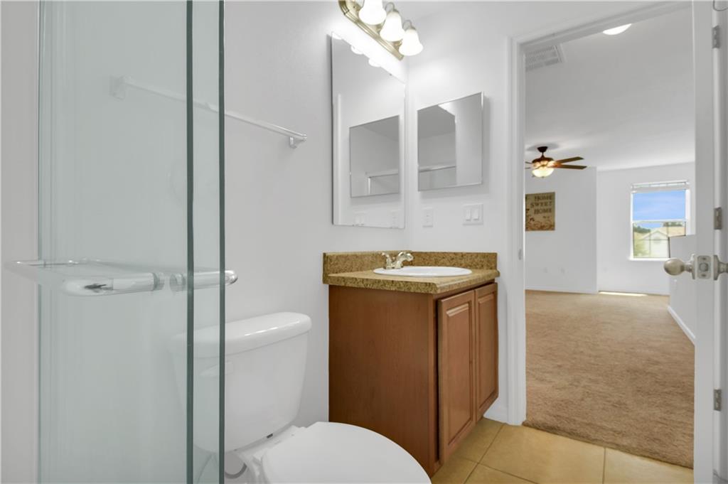 LAKES AT SANDRIDGE PHASE - Residential