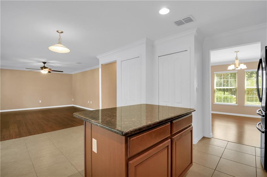 LAKES AT SANDRIDGE PHASE - Residential