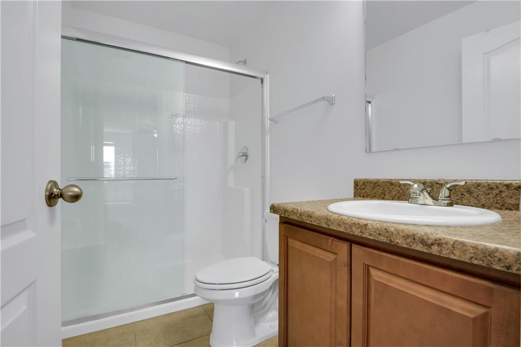 LAKES AT SANDRIDGE PHASE - Residential