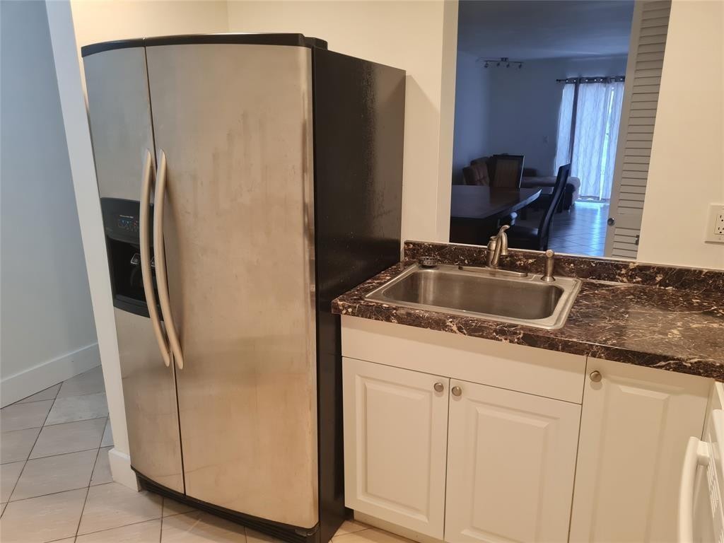 PARADISE HARBOUR - Residential