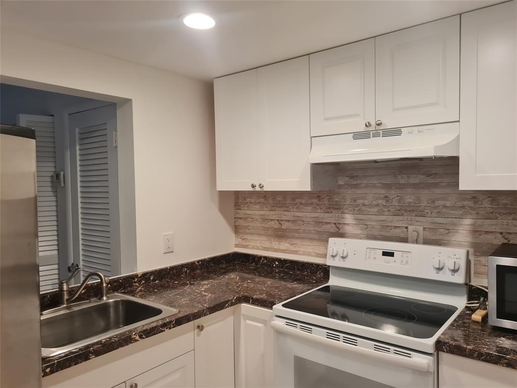 PARADISE HARBOR - Residential