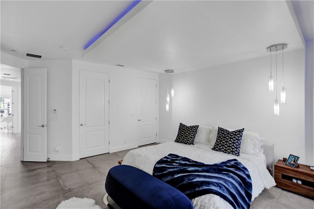 TRIESTE AT BOCA - Residential