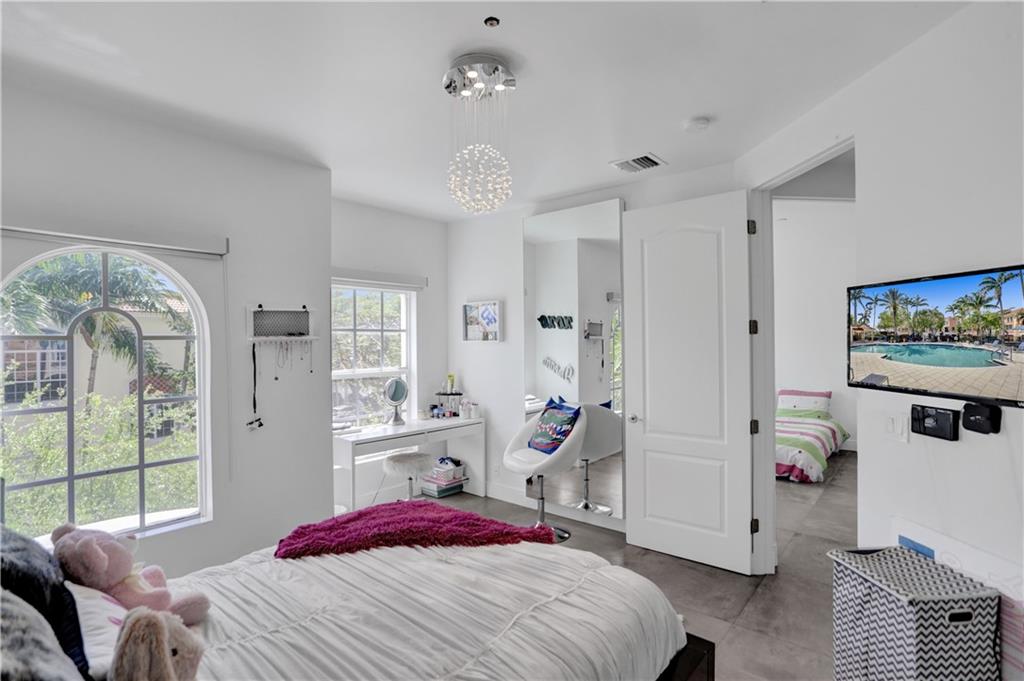 TRIESTE AT BOCA - Residential