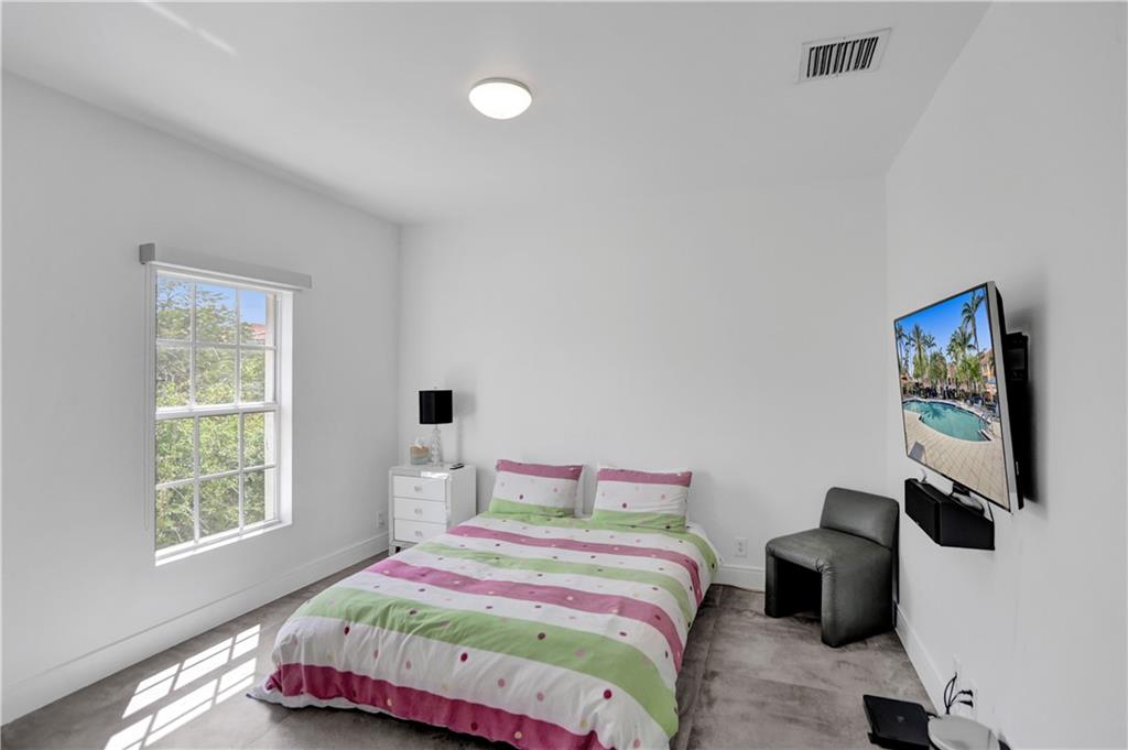 TRIESTE AT BOCA - Residential