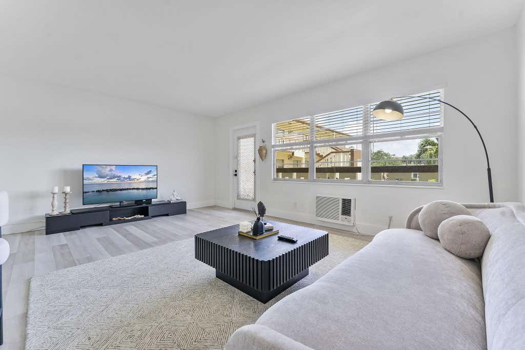 Photo of 275 Mansfield G, Boca Raton, FL 33434 (MLS # B26058263)