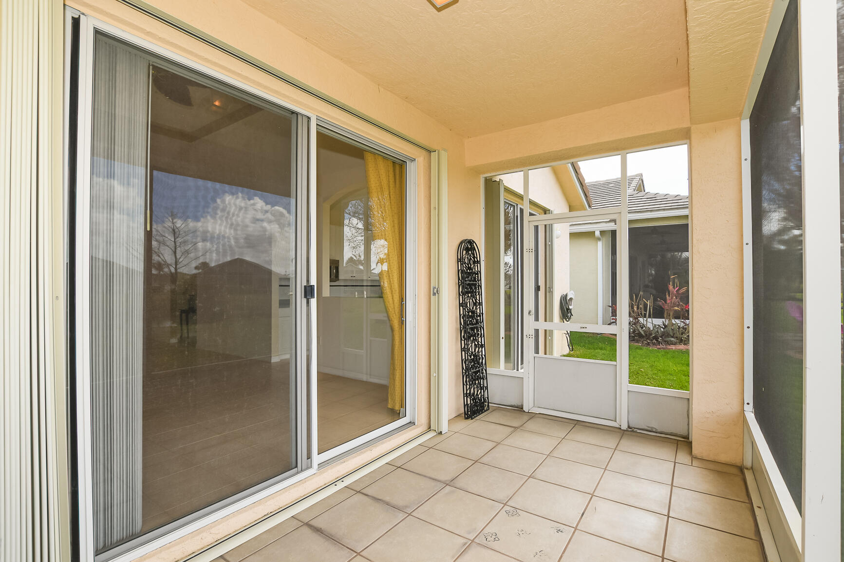 LAKE FOREST ST LUCIE WEST - Residential