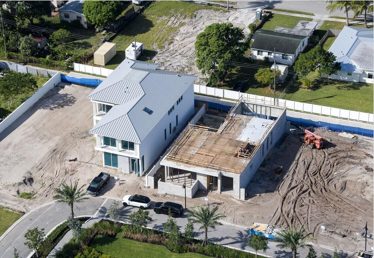 Grove Estates - Residential