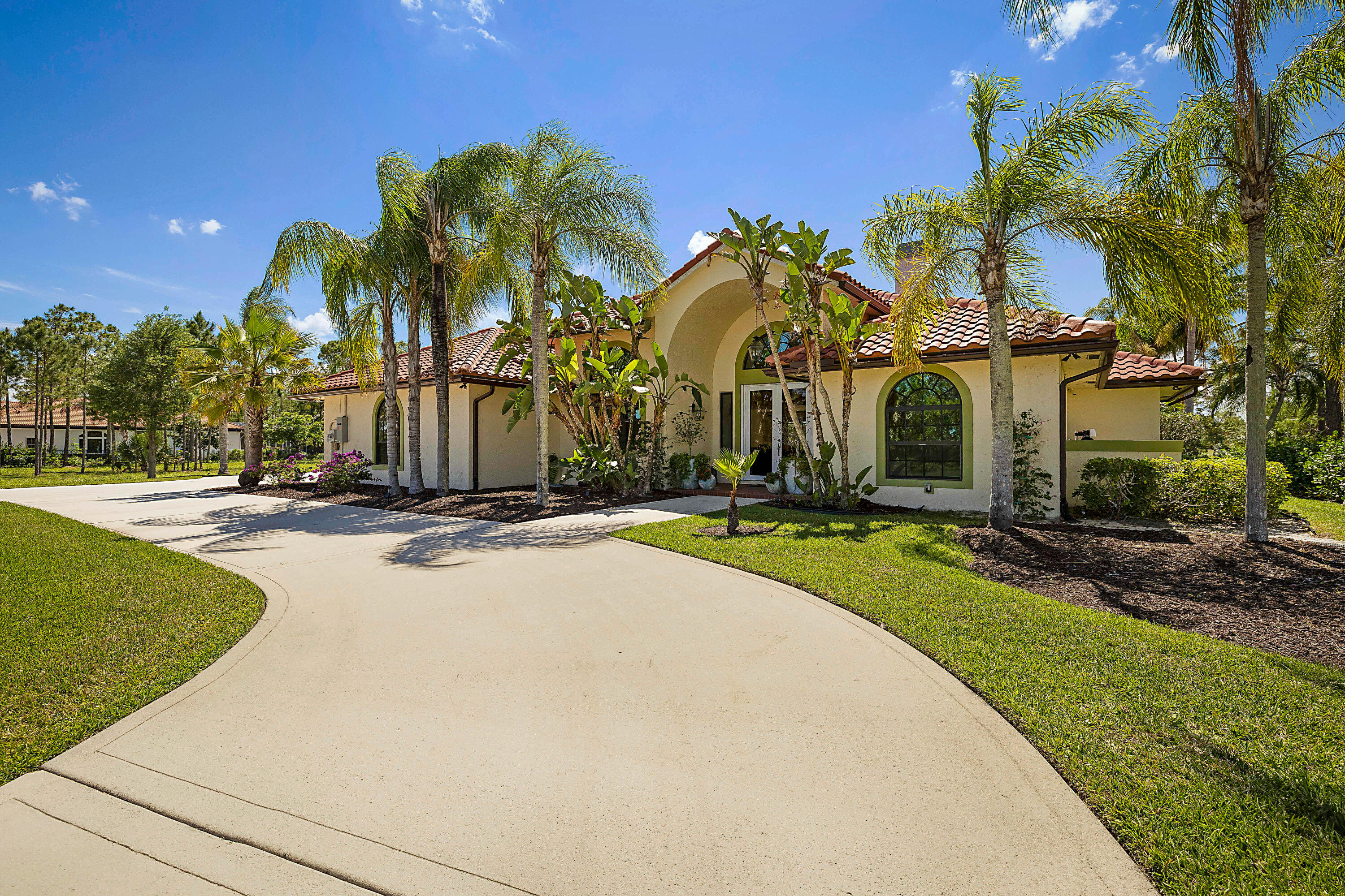 OLD TRAIL PUD - Residential