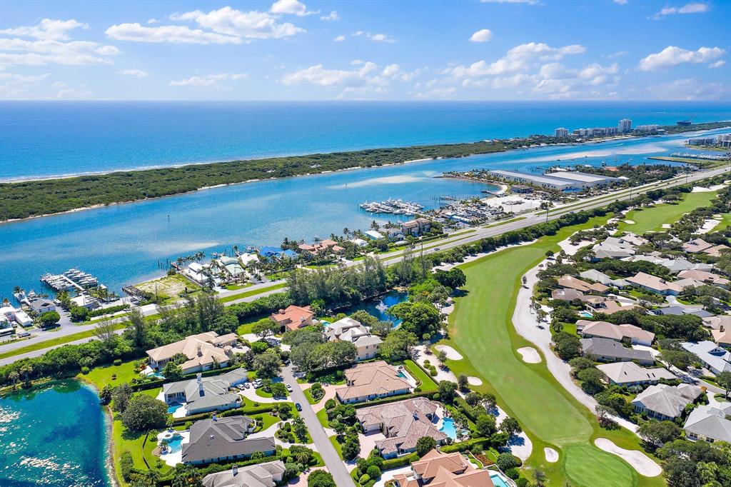 JUPITER HILLS - Residential