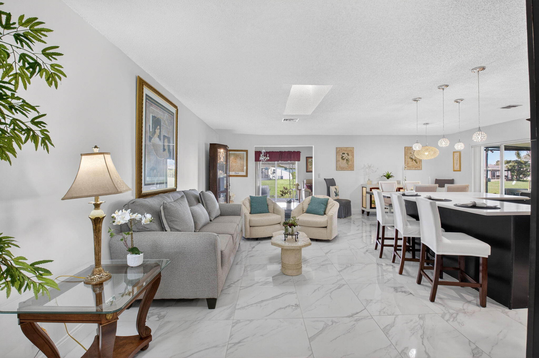 DELRAY VILLAS 4 - Residential