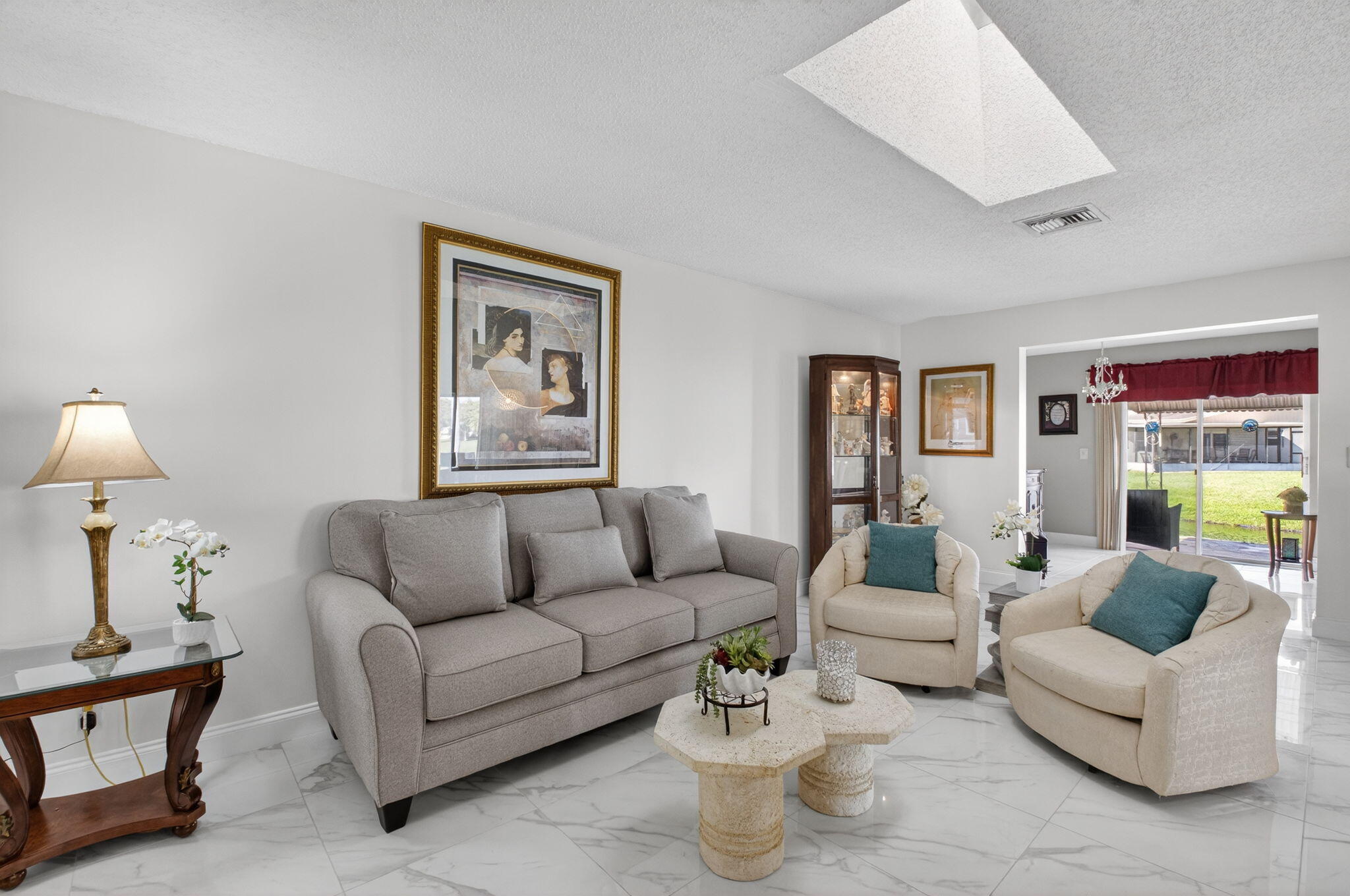 DELRAY VILLAS 4 - Residential