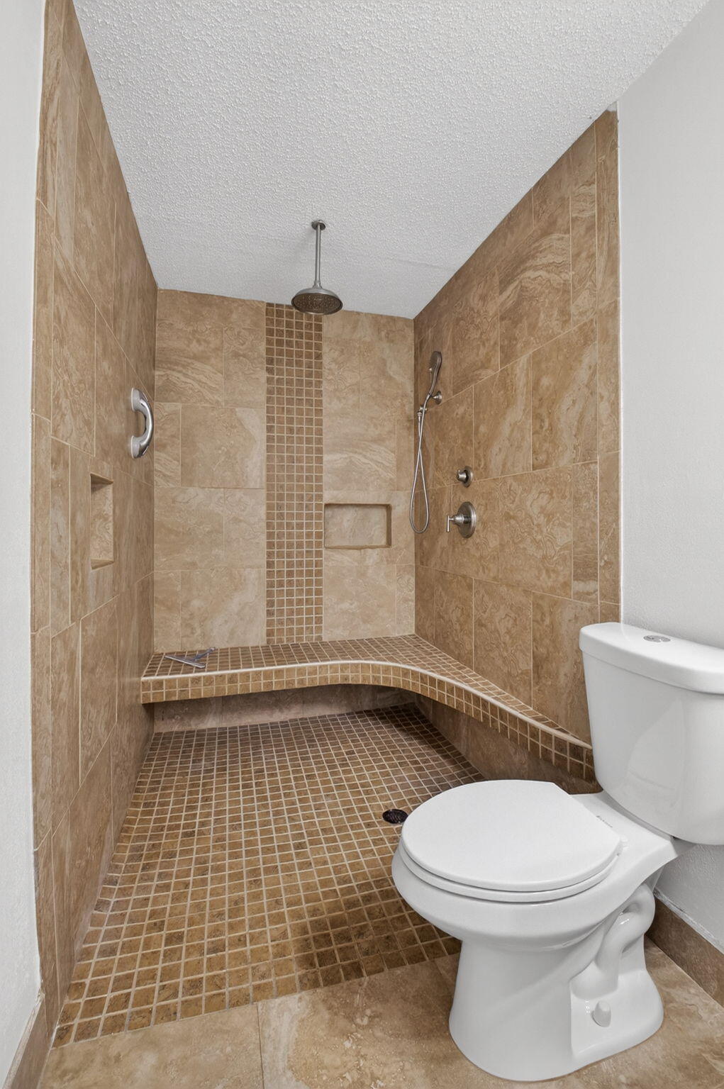 DELRAY VILLAS 4 - Residential