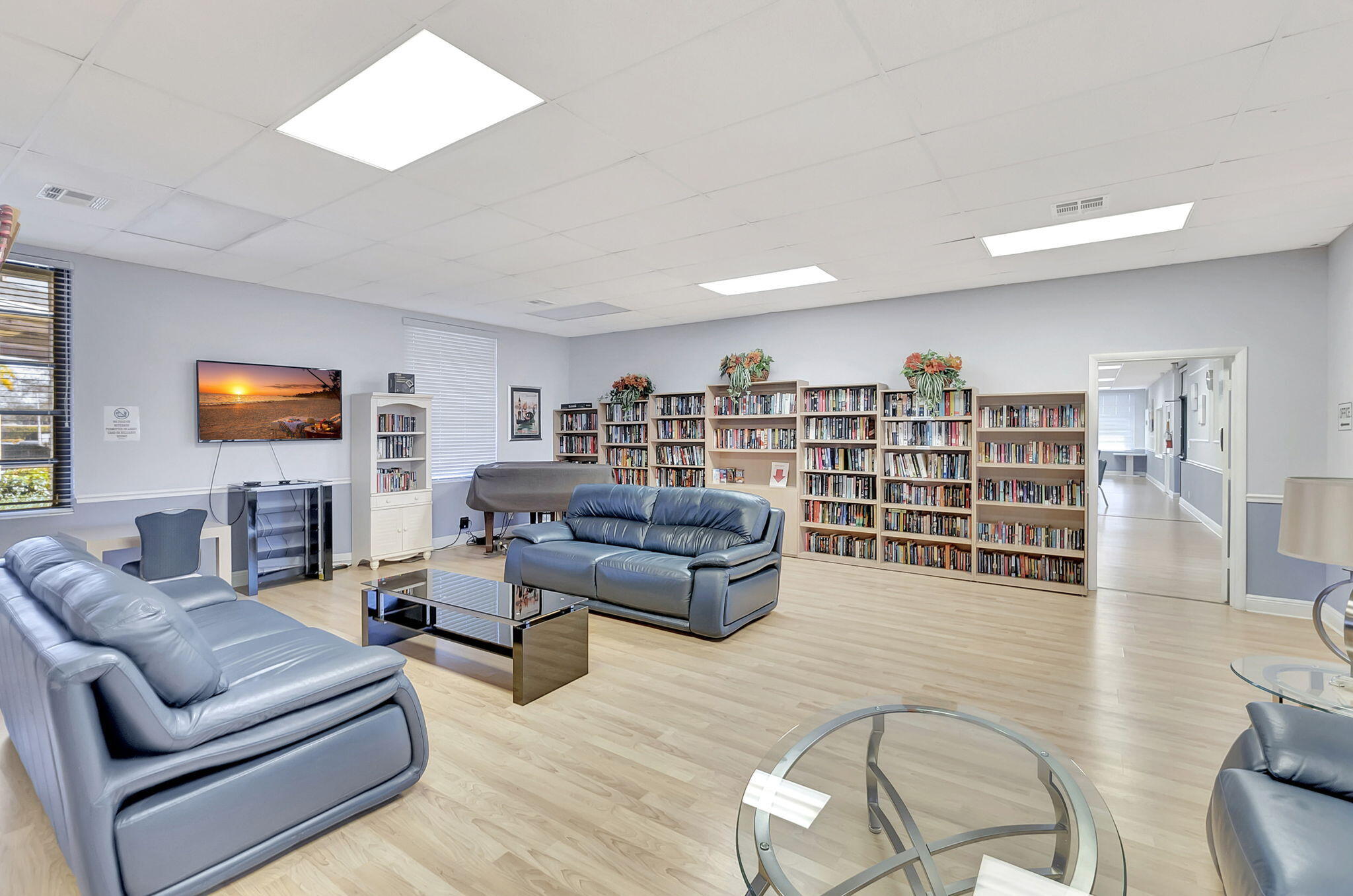 DELRAY VILLAS 4 - Residential