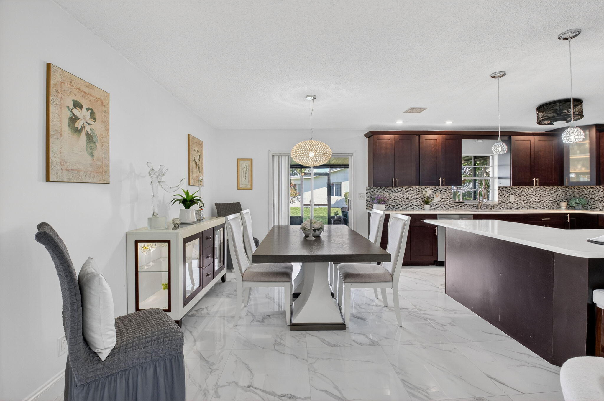 DELRAY VILLAS 4 - Residential