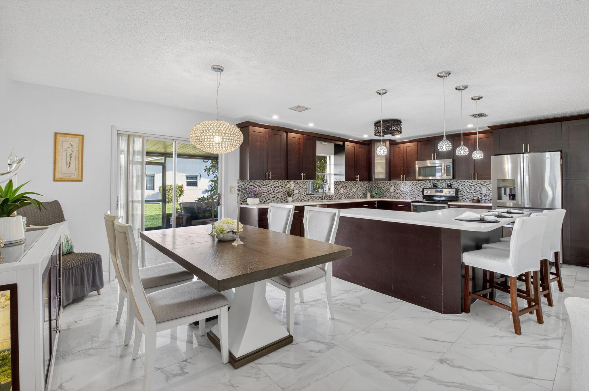 DELRAY VILLAS 4 - Residential