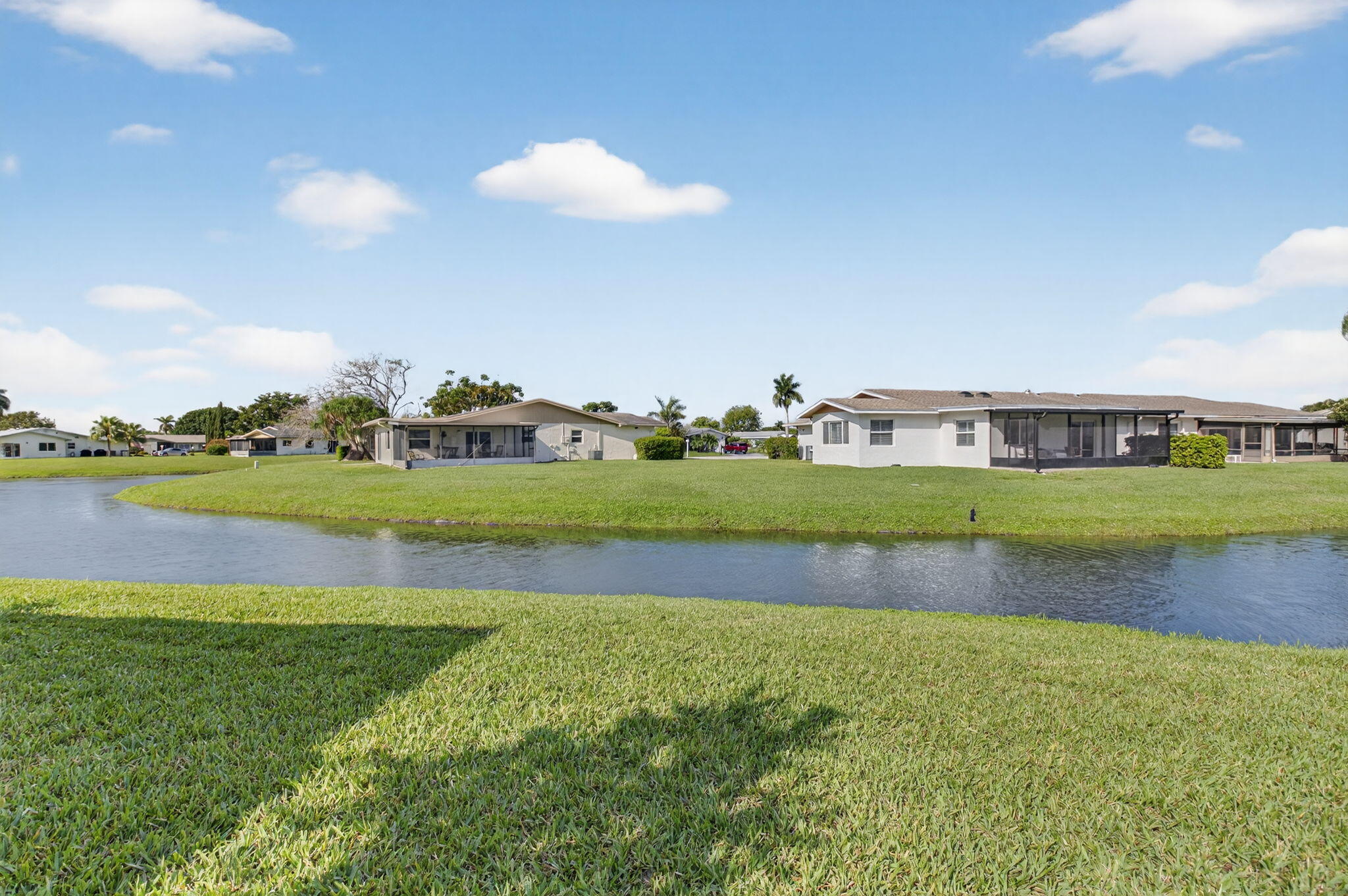 DELRAY VILLAS 4 - Residential