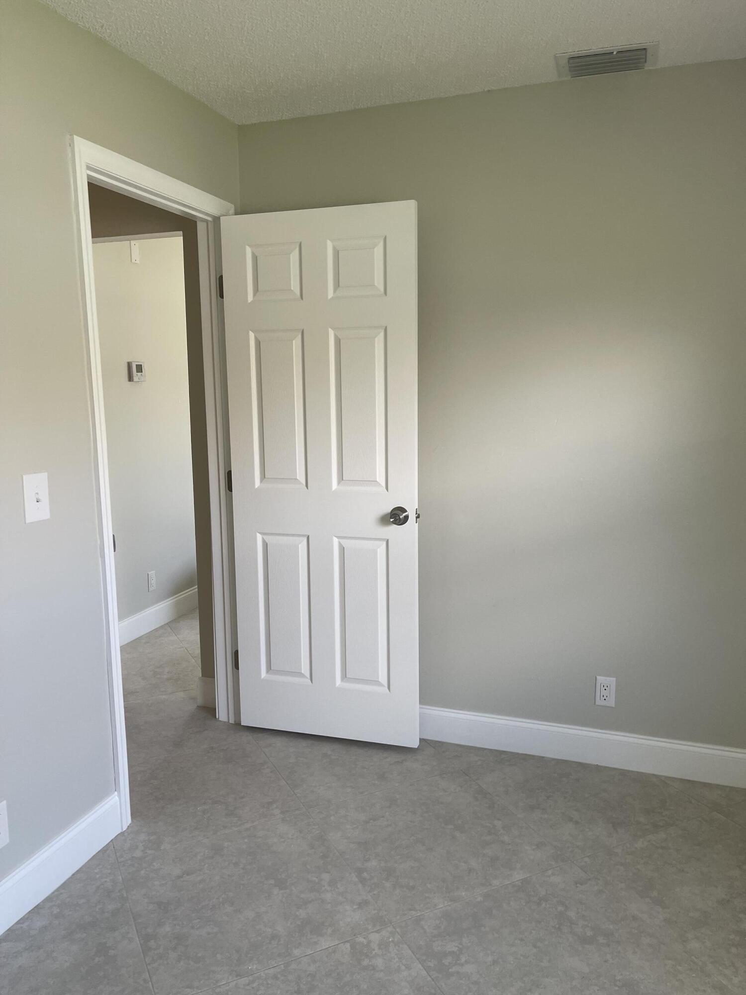 RAIN-BOW GARDENS - Residential Income