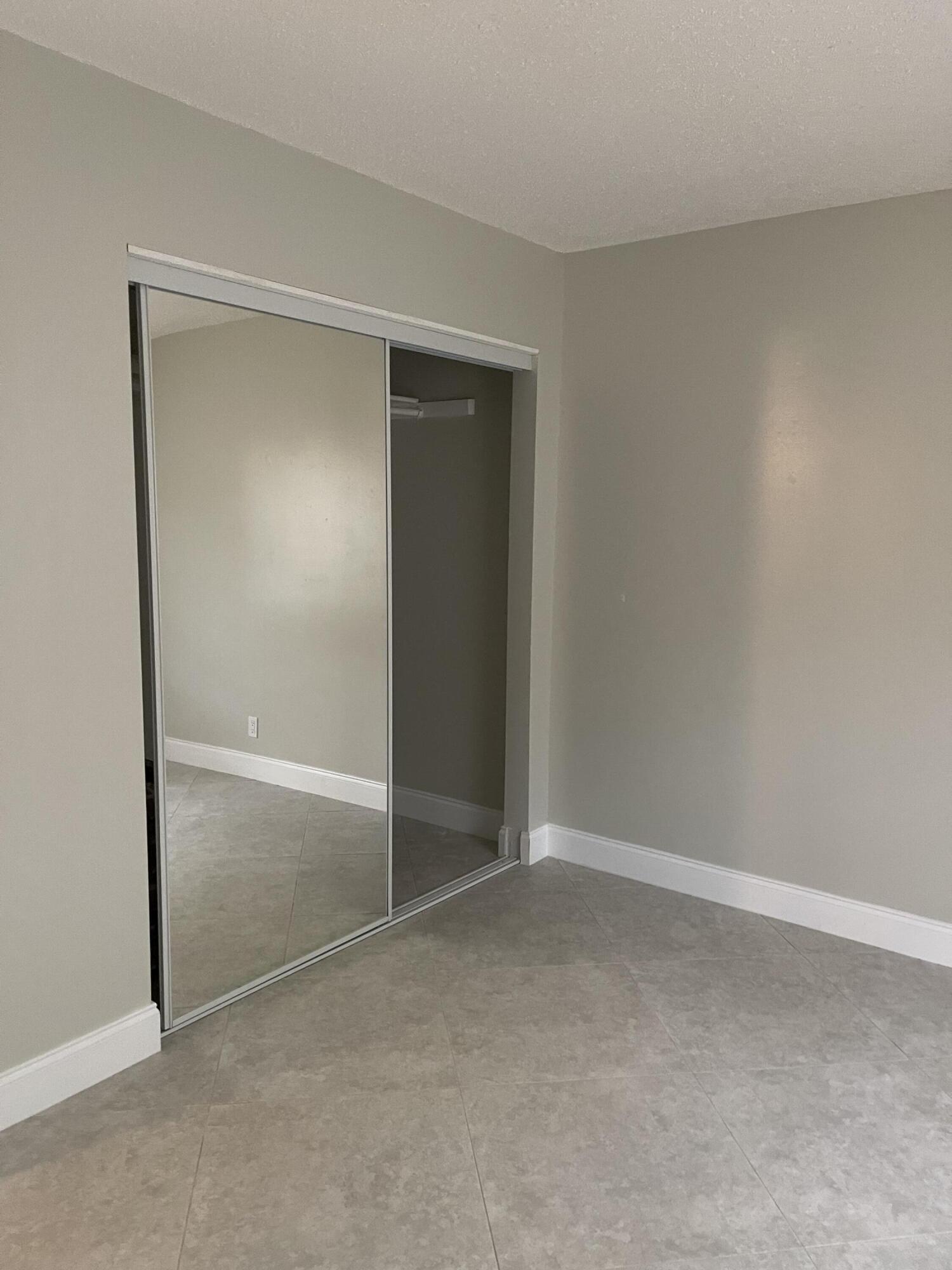 RAIN-BOW GARDENS - Residential Income