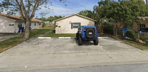 920 W 36th Street 1 Riviera Beach FL 33404
