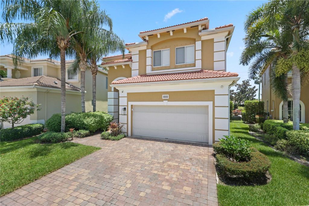 Photo of 4010 Blvd, Boynton Beach, FL 33436 (MLS # F10516749)