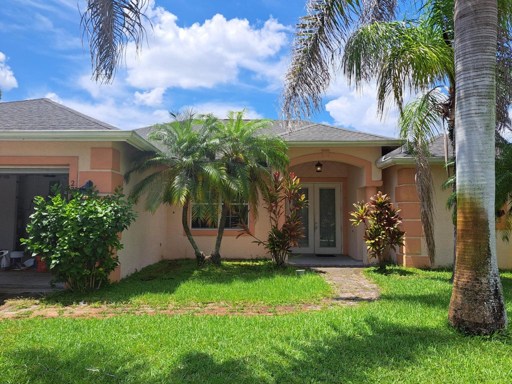 Photo of 2262 SE Glover Street, Port Saint Lucie, FL 34984 (MLS # B26066739)