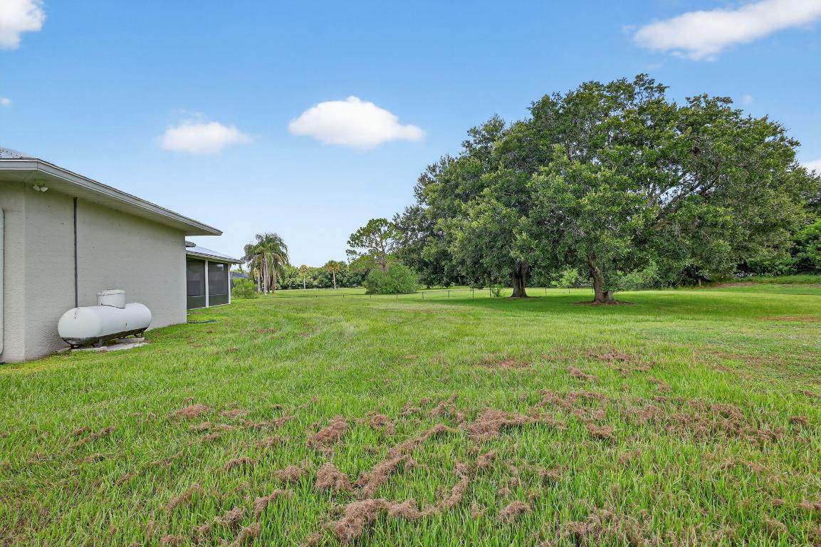 R BAR ESTATES UNIT 3 - Residential